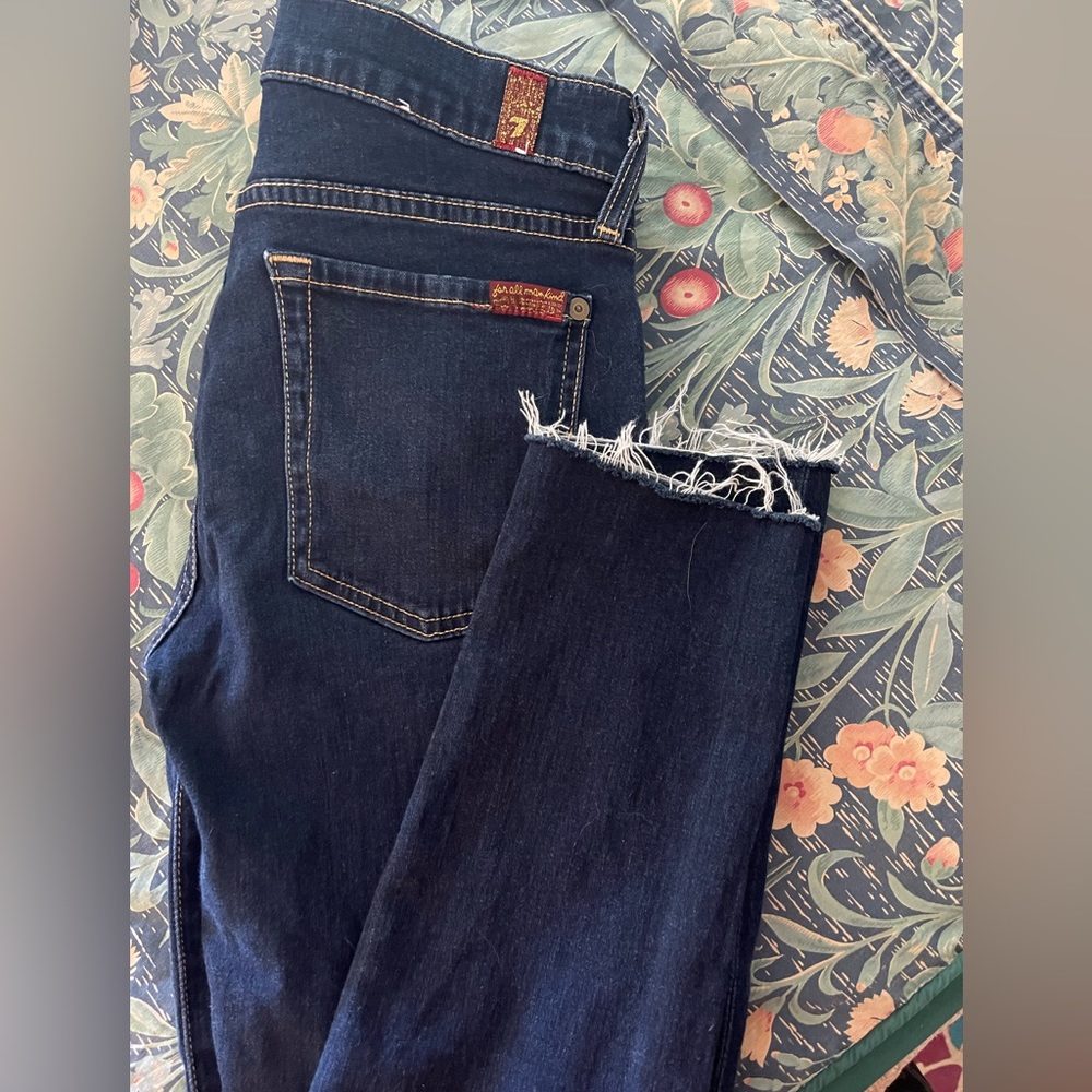 Seven for all Mankind the Skinny Jean